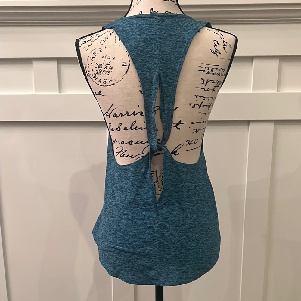 Beyond Yoga Twist Back Spacedye Tank